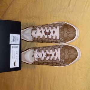 Coach shoes